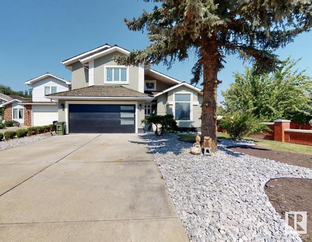 1015 Falconer Rd Nw, House detached with 5 bedrooms, 3 bathrooms and null parking in Edmonton AB | Card Image