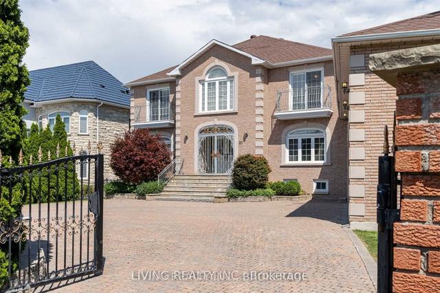 31 Noble St, House detached with 4 bedrooms, 7 bathrooms and 12 parking in Markham ON | Image 12