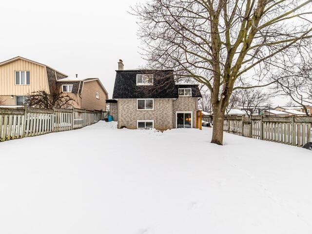 711 Edgewood Rd, House detached with 3 bedrooms, 4 bathrooms and 4 parking in Pickering ON | Image 18