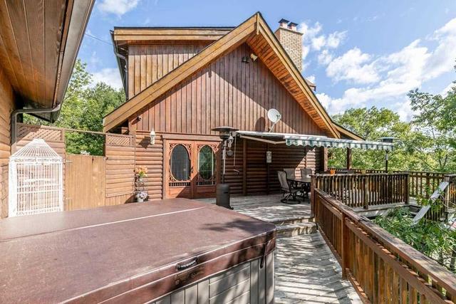 435 Georgian Bay Rd, House detached with 4 bedrooms, 3 bathrooms and 6 parking in Georgian Bay ON | Image 11