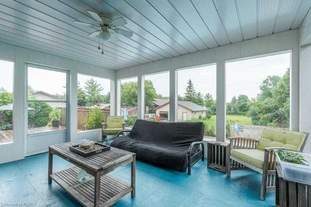 84 Dunn St, House detached with 3 bedrooms, 2 bathrooms and 5 parking in Kawartha Lakes ON | Image 7