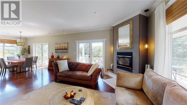 2136 Pan Dion Pl, House detached with 4 bedrooms, 4 bathrooms and 10 parking in Sooke BC | Image 21