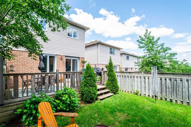 23 Cunningham Dr, House attached with 3 bedrooms, 2 bathrooms and 3 parking in Barrie ON | Image 24