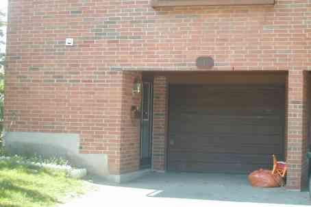 14 - 170 Wickson Tr, Townhouse with 3 bedrooms, 2 bathrooms and null parking in Toronto ON | Image 1
