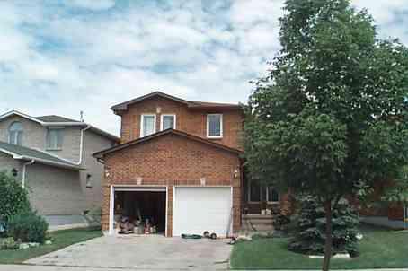104 Sterling Cres, House detached with 1 bedrooms, 1 bathrooms and 1 parking in Vaughan ON | Image 1