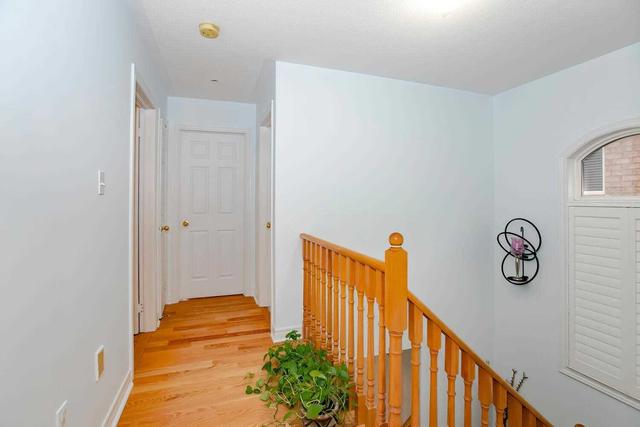 5172 Dubonet Dr, House detached with 4 bedrooms, 4 bathrooms and 4 parking in Mississauga ON | Image 19
