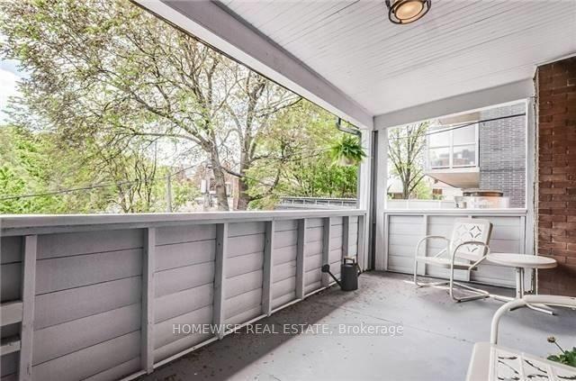 4b - 795 College St, Condo with 3 bedrooms, 2 bathrooms and 0 parking in Toronto ON | Image 11