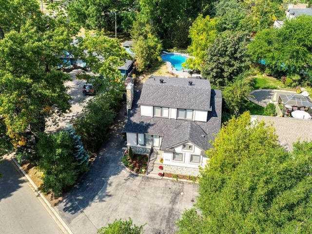 1265 Lorne Park Rd, House detached with 3 bedrooms, 4 bathrooms and 5 parking in Mississauga ON | Image 1
