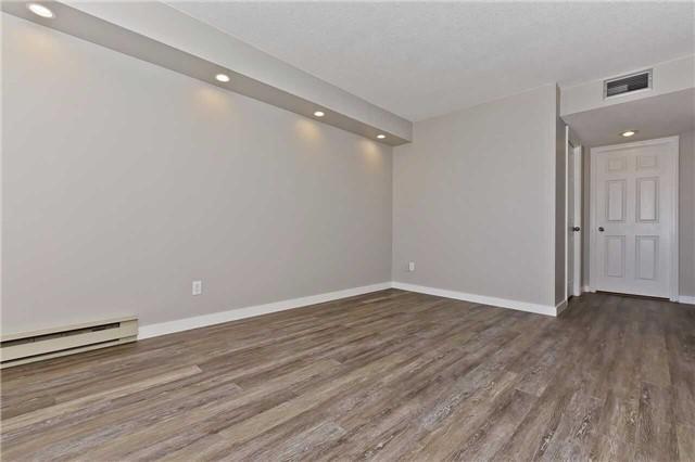 1506 - 1360 Rathburn Rd E, Condo with 2 bedrooms, 2 bathrooms and 1 parking in Mississauga ON | Image 9