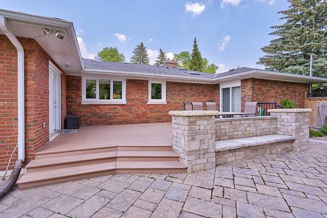 250 Ontario St S, House detached with 3 bedrooms, 4 bathrooms and 20 parking in Milton ON | Image 30
