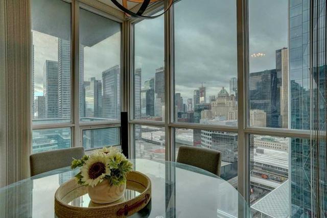 2502 - 18 Harbour St, Condo with 2 bedrooms, 2 bathrooms and 1 parking in Toronto ON | Image 28