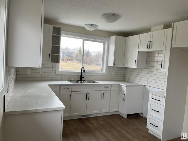 444 - 46410 Twp Rd 610, House detached with 4 bedrooms, 2 bathrooms and null parking in Bonnyville No. 87 AB | Image 2