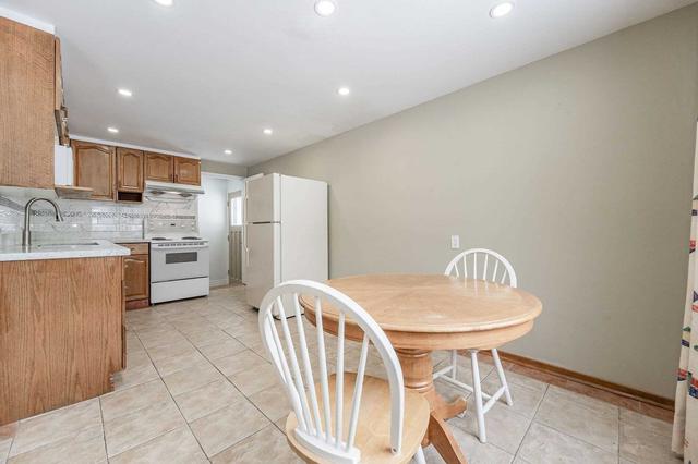 58 Helene Cres, House detached with 3 bedrooms, 2 bathrooms and 4 parking in Waterloo ON | Image 21