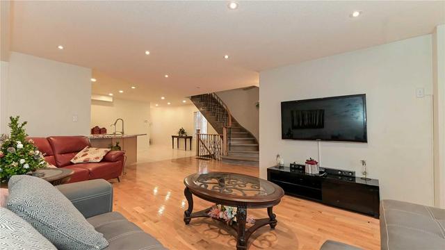 1258 Mowat Lane, House attached with 3 bedrooms, 4 bathrooms and 2 parking in Milton ON | Image 9