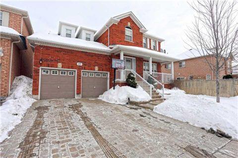 27 Sir Michael Pl, House detached with 4 bedrooms, 4 bathrooms and 2 parking in Brampton ON | Image 2