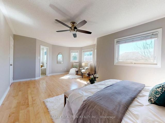 1605 Seguin Sq, House detached with 4 bedrooms, 5 bathrooms and 4 parking in Pickering ON | Image 17