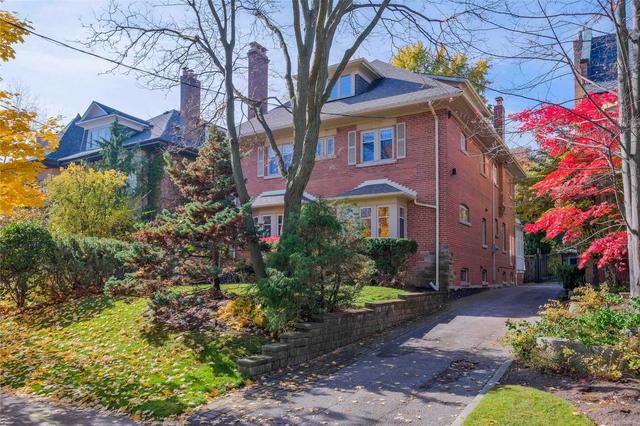300 Russell Hill Rd, House detached with 7 bedrooms, 5 bathrooms and 5 parking in Toronto ON | Card Image