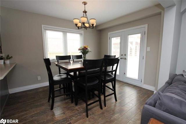 138 Adler Dr, House detached with 3 bedrooms, 3 bathrooms and 5 parking in Cambridge ON | Image 8