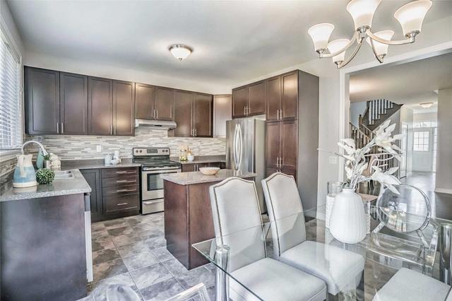 71 Valleyway Dr, House detached with 4 bedrooms, 5 bathrooms and 6 parking in Brampton ON | Image 11