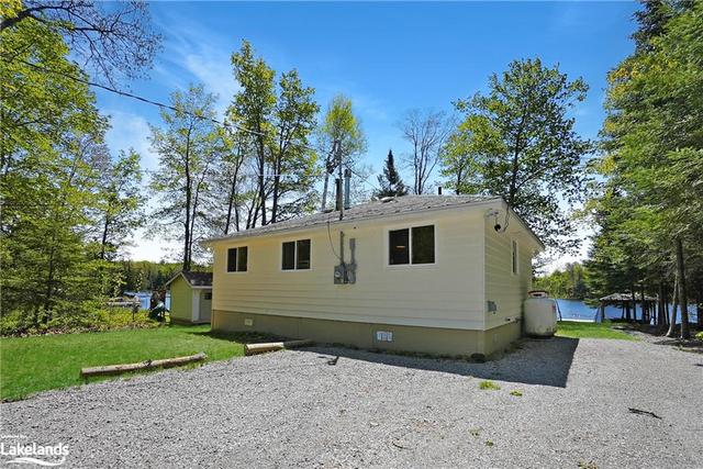 1065 Trooper Lake Drive, House detached with 3 bedrooms, 1 bathrooms and 10 parking in Highlands East ON | Image 17