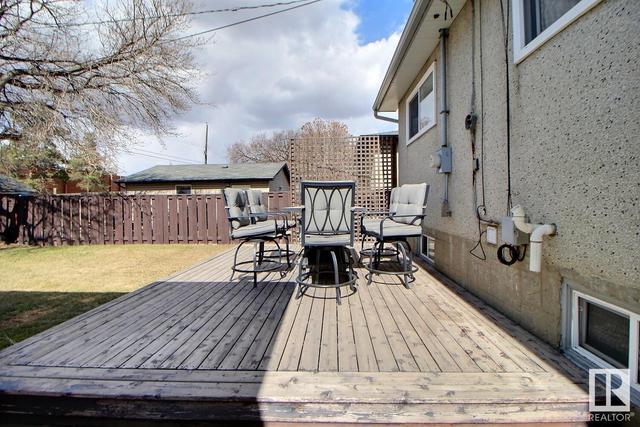 10946 165 St Nw, House detached with 5 bedrooms, 2 bathrooms and null parking in Edmonton AB | Image 22