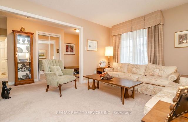 7 - 13 Amberhill Tr, Townhouse with 2 bedrooms, 3 bathrooms and 2 parking in Brampton ON | Image 35