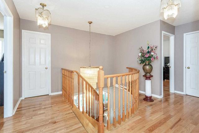 3085 Prentiss Rd, House detached with 4 bedrooms, 4 bathrooms and 4 parking in Mississauga ON | Image 11