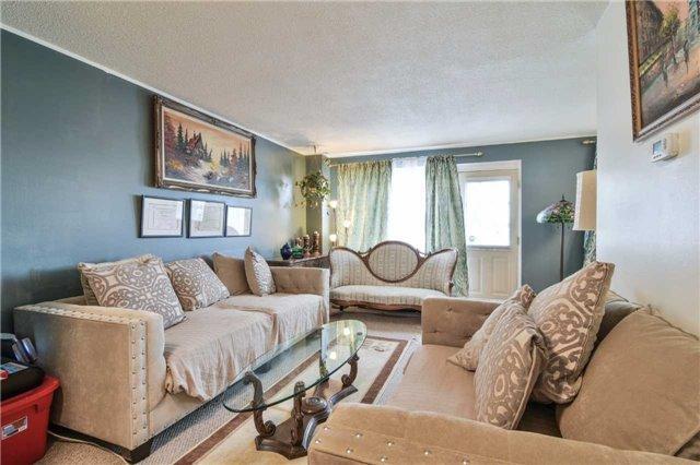 92 - 215 Mississauga Valley Blvd, Townhouse with 3 bedrooms, 3 bathrooms and 2 parking in Mississauga ON | Image 5