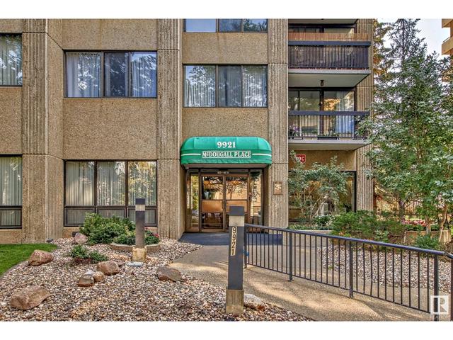 902 - 9921 104 St Nw, Condo with 2 bedrooms, 1 bathrooms and 1 parking in Edmonton AB | Image 3