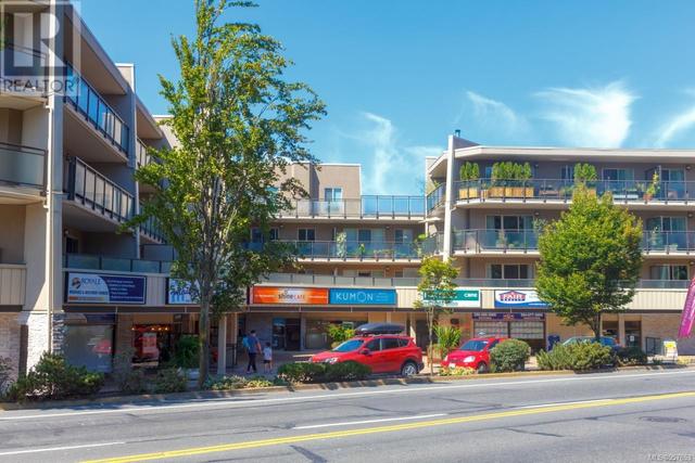 203 - 1537 Morrison St, Condo with 2 bedrooms, 1 bathrooms and 1 parking in Victoria BC | Image 25