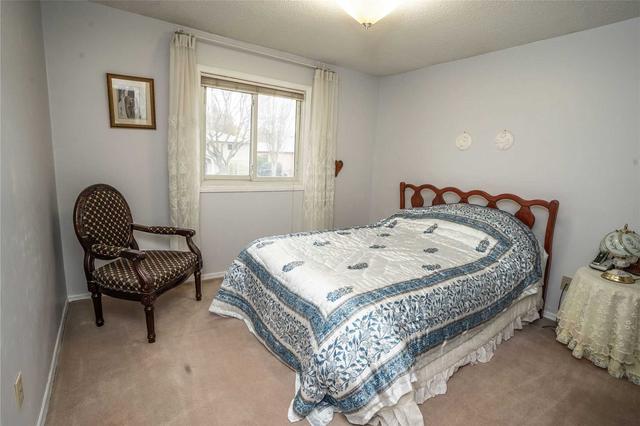 42 Thicketwood Blvd, House detached with 3 bedrooms, 3 bathrooms and 6 parking in Whitchurch Stouffville ON | Image 14