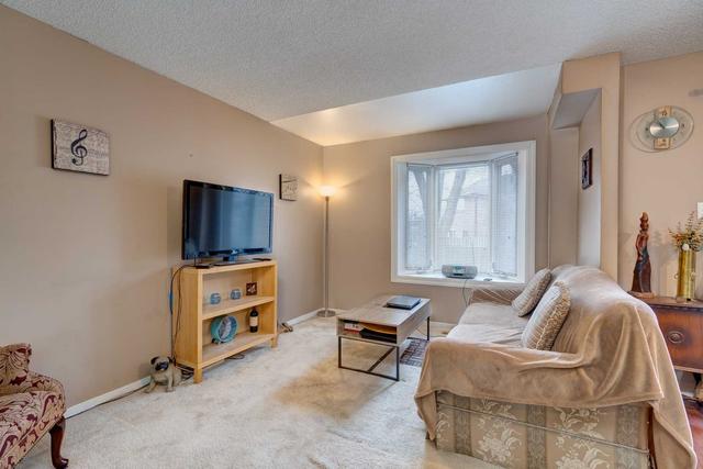27 Barrett Cres, House detached with 3 bedrooms, 2 bathrooms and 4 parking in Ajax ON | Image 25