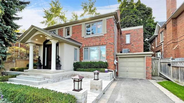 252 Yonge Blvd, House detached with 4 bedrooms, 4 bathrooms and 4 parking in Toronto ON | Image 12