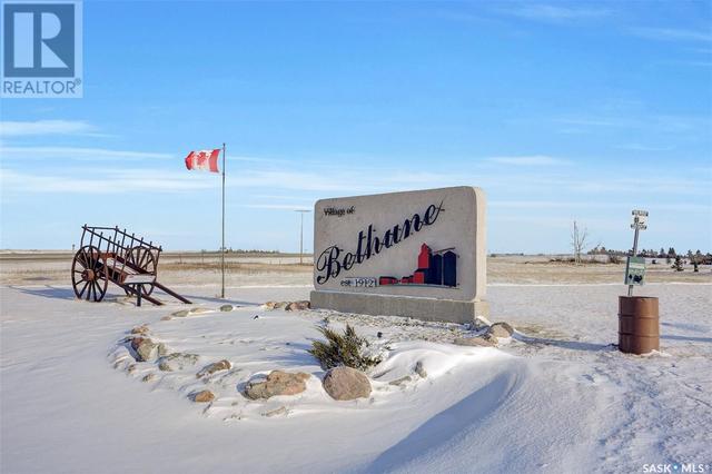501 Riche Street, House detached with 3 bedrooms, 2 bathrooms and null parking in Bethune SK | Image 42