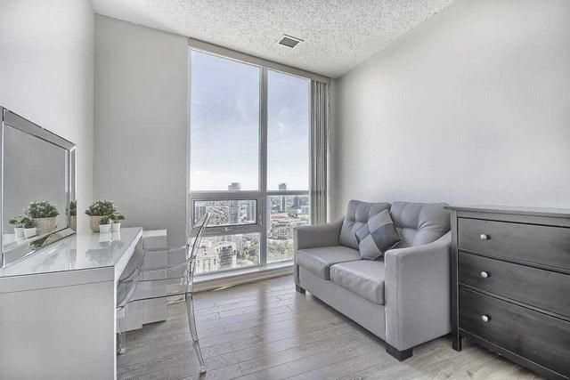 3302 - 70 Forest Manor Rd, Condo with 3 bedrooms, 2 bathrooms and 1 parking in Toronto ON | Image 10