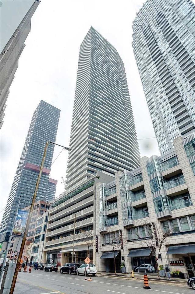 3405 - 2221 Yonge St, Condo with 1 bedrooms, 1 bathrooms and 0 parking in Toronto ON | Image 12