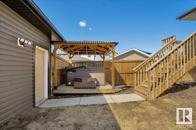 14 Wallace Pt, House detached with 3 bedrooms, 2 bathrooms and 3 parking in Fort Saskatchewan AB | Image 49