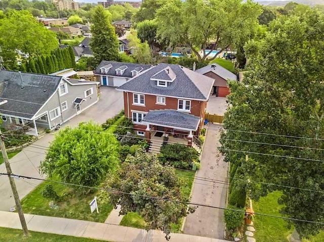 122 Lake Avenue Dr, House detached with 4 bedrooms, 1 bathrooms and 6 parking in Hamilton ON | Image 32