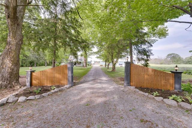 881 Line 2 Line S, House detached with 3 bedrooms, 3 bathrooms and 20 parking in Oro Medonte ON | Image 26