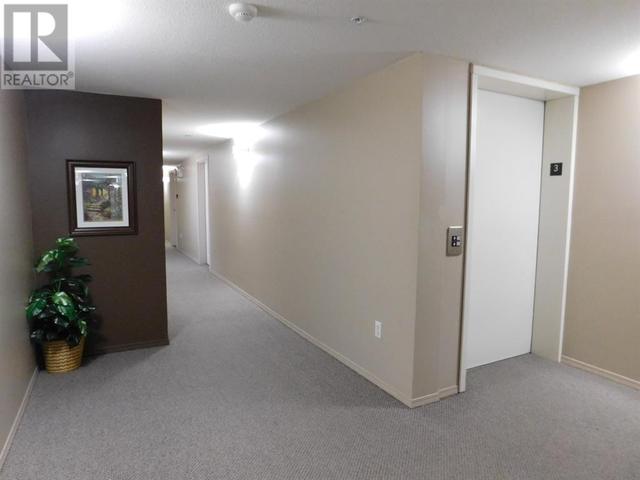 303, - 5020 49 Street, Condo with 2 bedrooms, 1 bathrooms and 1 parking in Rocky Mountain House AB | Image 15