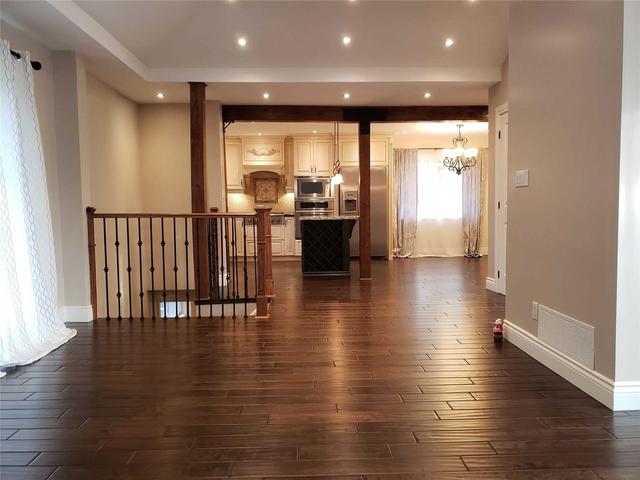 257 Savoy Cres, House detached with 3 bedrooms, 3 bathrooms and 4 parking in Oakville ON | Image 30