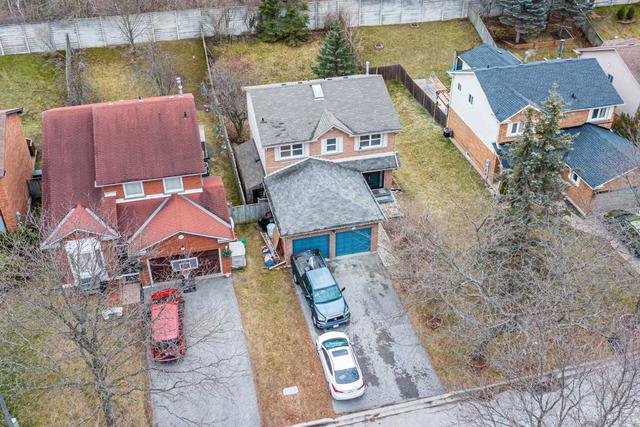 249 Lawson St, House detached with 3 bedrooms, 4 bathrooms and 6 parking in Pickering ON | Image 33