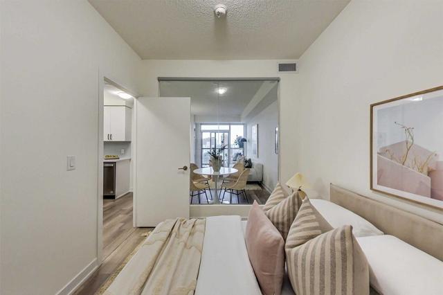 906 - 1603 Eglinton Ave W, Condo with 2 bedrooms, 2 bathrooms and 1 parking in Toronto ON | Image 8