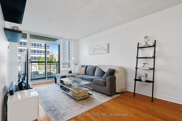 501 - 18 Parkview Ave, Condo with 1 bedrooms, 1 bathrooms and 1 parking in Toronto ON | Image 5