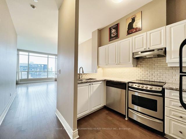 2201 - 7 King St E, Condo with 2 bedrooms, 2 bathrooms and 0 parking in Toronto ON | Image 6
