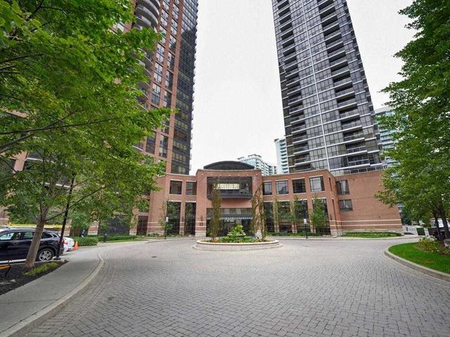 1005 - 33 Sheppard Ave E, Condo with 1 bedrooms, 1 bathrooms and 1 parking in Toronto ON | Image 1
