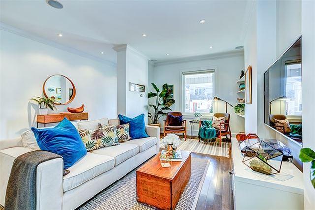 81 Sheridan Ave, House semidetached with 3 bedrooms, 3 bathrooms and 1 parking in Toronto ON | Image 1