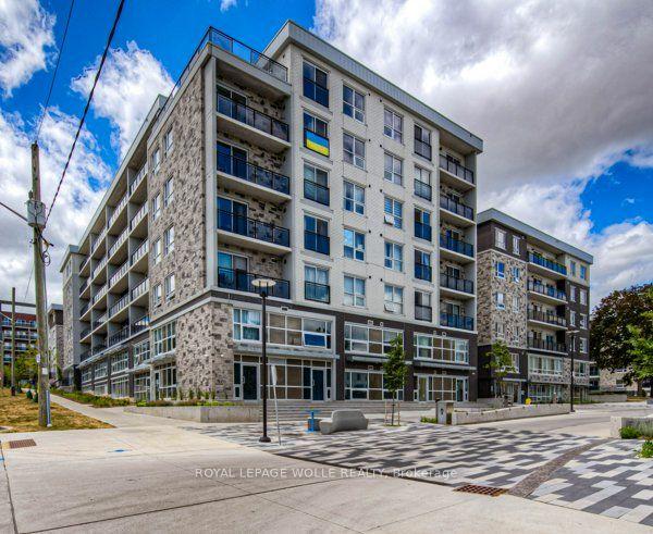b404 - 275 Larch St, Condo with 1 bedrooms, 1 bathrooms and 0 parking in Waterloo ON | Image 1