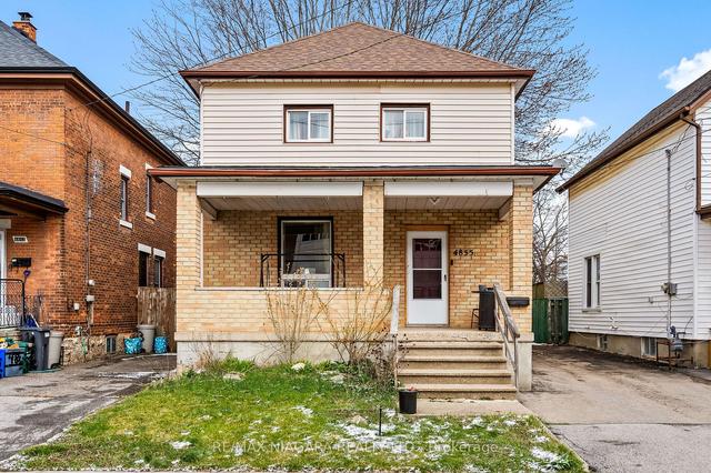 4855 Maple St, House detached with 3 bedrooms, 2 bathrooms and 2 parking in Niagara Falls ON | Image 22