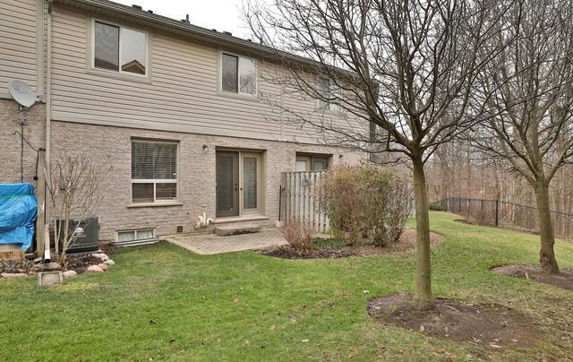 9 - 2110 Headon Rd, Townhouse with 2 bedrooms, 2 bathrooms and 3 parking in Burlington ON | Image 24